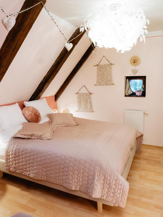 Český Krumlov Boutique Hotel Romantick מראה חיצוני תמונה