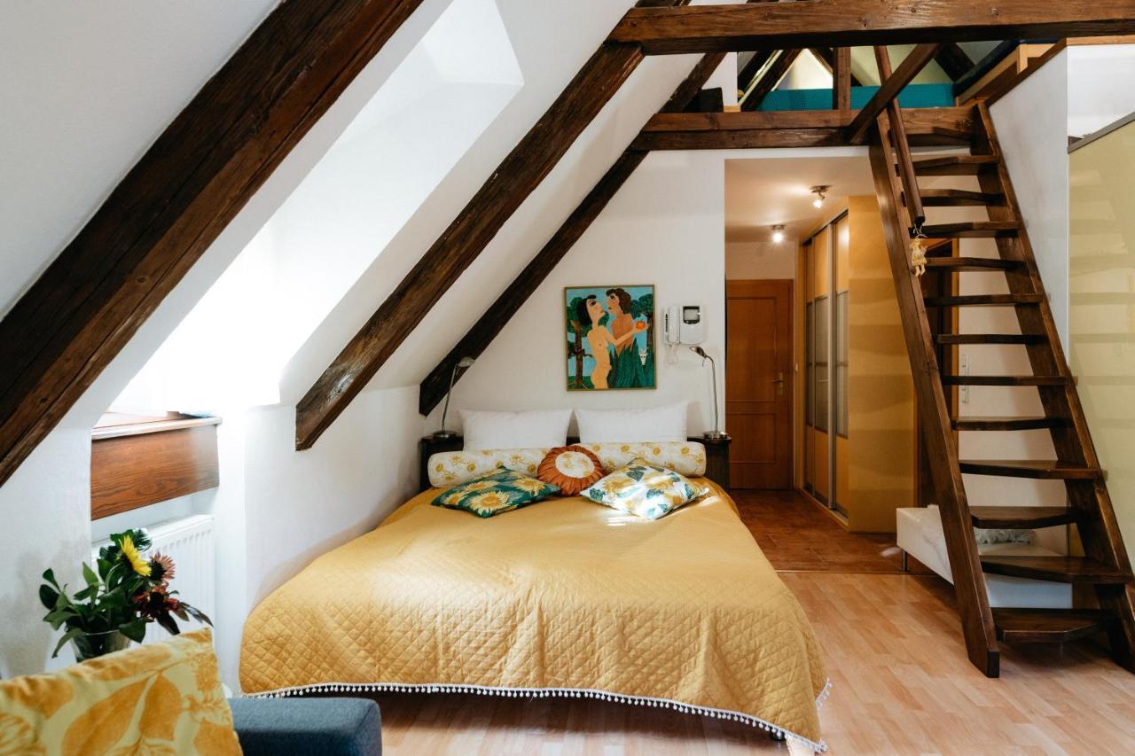 Český Krumlov Boutique Hotel Romantick מראה חיצוני תמונה