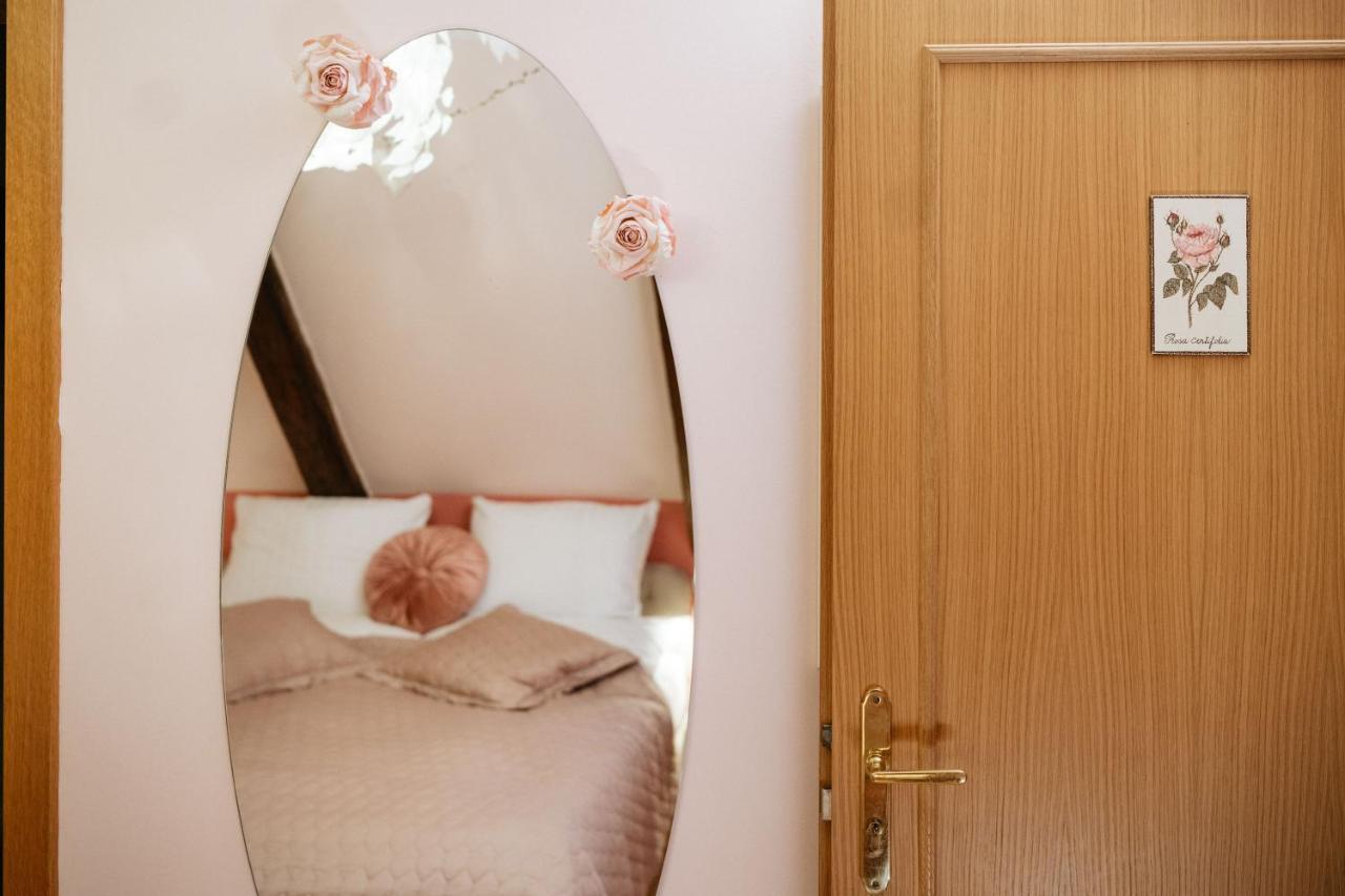 Český Krumlov Boutique Hotel Romantick מראה חיצוני תמונה