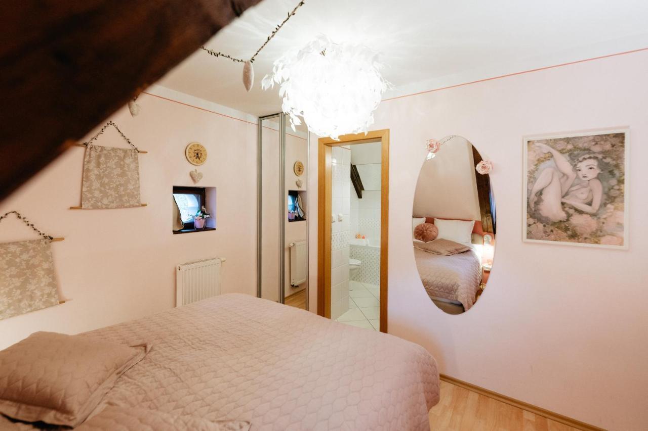 Český Krumlov Boutique Hotel Romantick מראה חיצוני תמונה